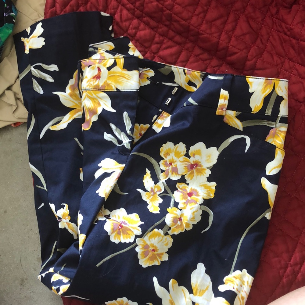 Flower capris